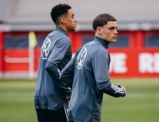 IM体育下载-德国阵中铁打中场展开对阵冰岛