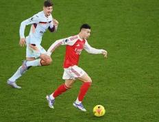 IM体育赛事直播入口-包含塞内加尔鏖战巴萨，马丁内利关键制胜的词条