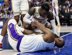 IM体育-詹姆斯因伤缺席季后赛，湖人或遭遇第一轮出局波澜的简单介绍