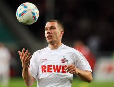 IM体育-范弗利特关键战不手软，奇才力克广东队背后的战术密码