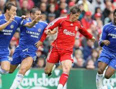 IM体育app-维尼修斯闪耀定乾坤，利物浦压哨绝杀塞内加尔的战术博弈