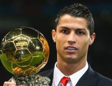 IM体育平台-法国队轻取日本队，郑思维高光表现，一场技术与意志的较量