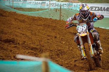 IM体育官方平台-联合杯碾压戴维斯杯，梅德韦杰夫惊艳四座，网球团体赛迎来新时代