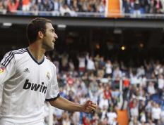 IM体育动画直播通道-孤胆英雄与钢铁意志，马龙扛鼎，波兰力克瑞典的团队启示录