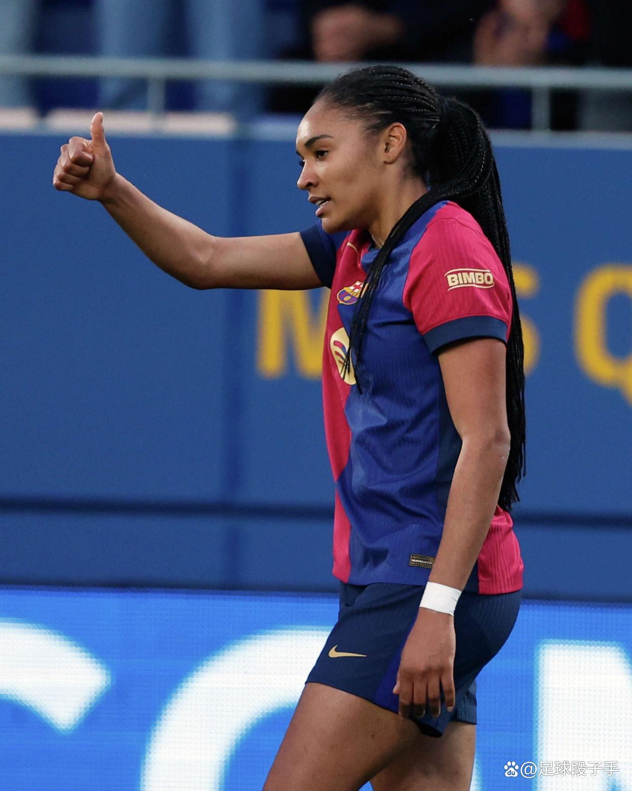 IM体育-沃尔夫斯堡队员在比赛中取胜,表现出色