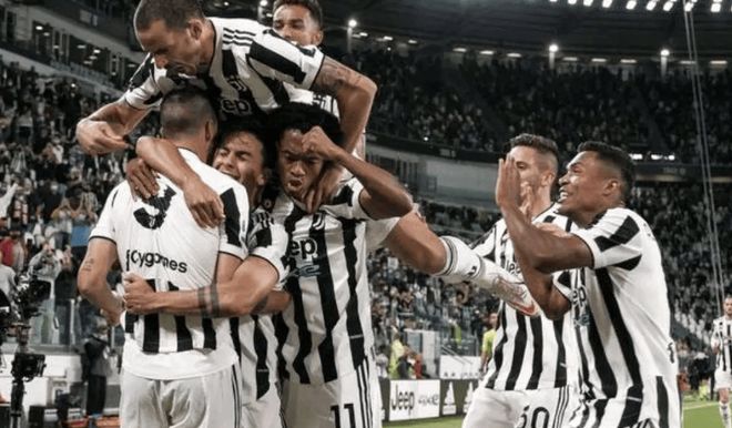 IM体育社区互动入口-尤文图斯前锋爆发进球，帮助球队取得胜利