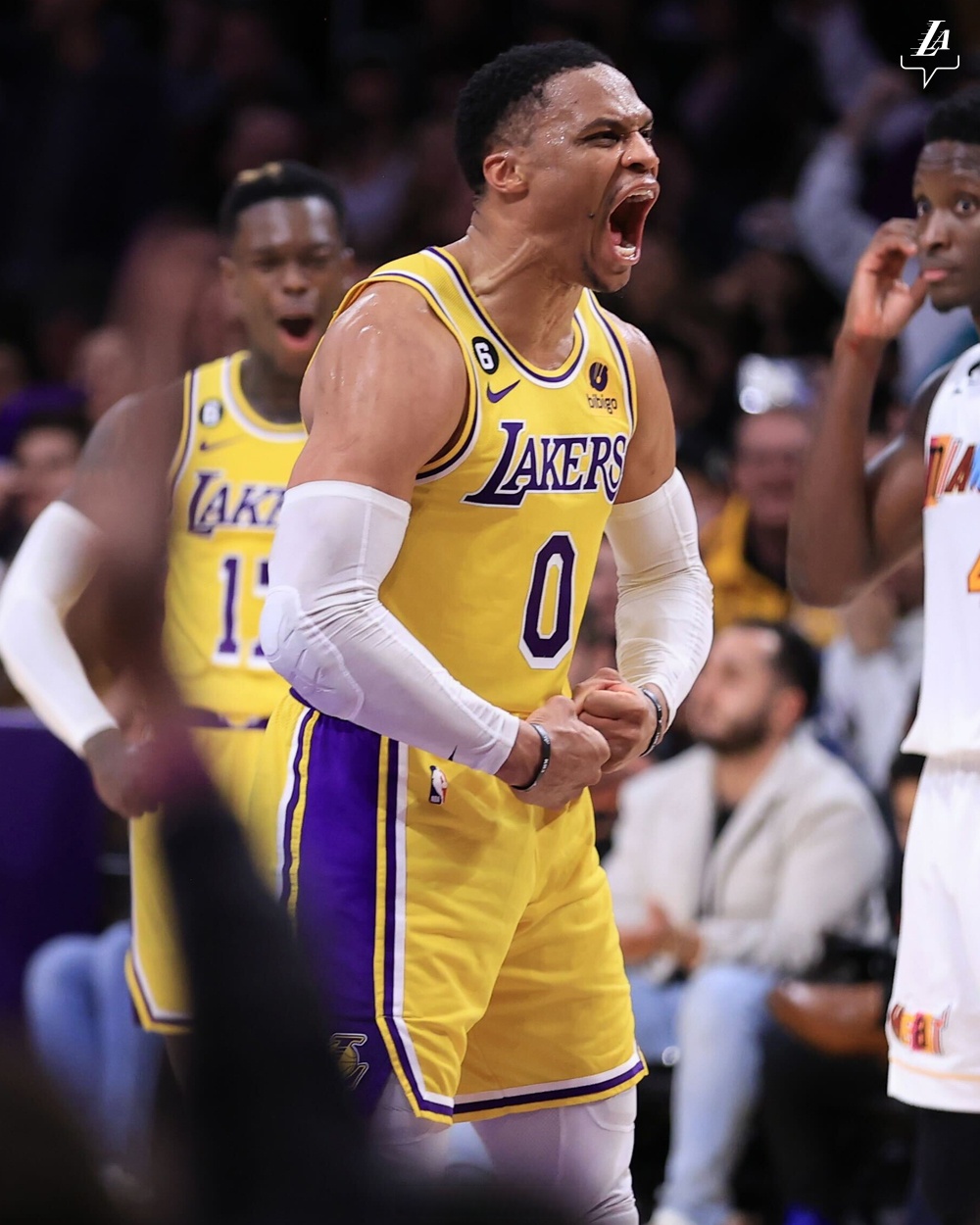 IM体育官方网站-关于篮网惊险击败灰熊，凯尔特人大胜掘金的信息