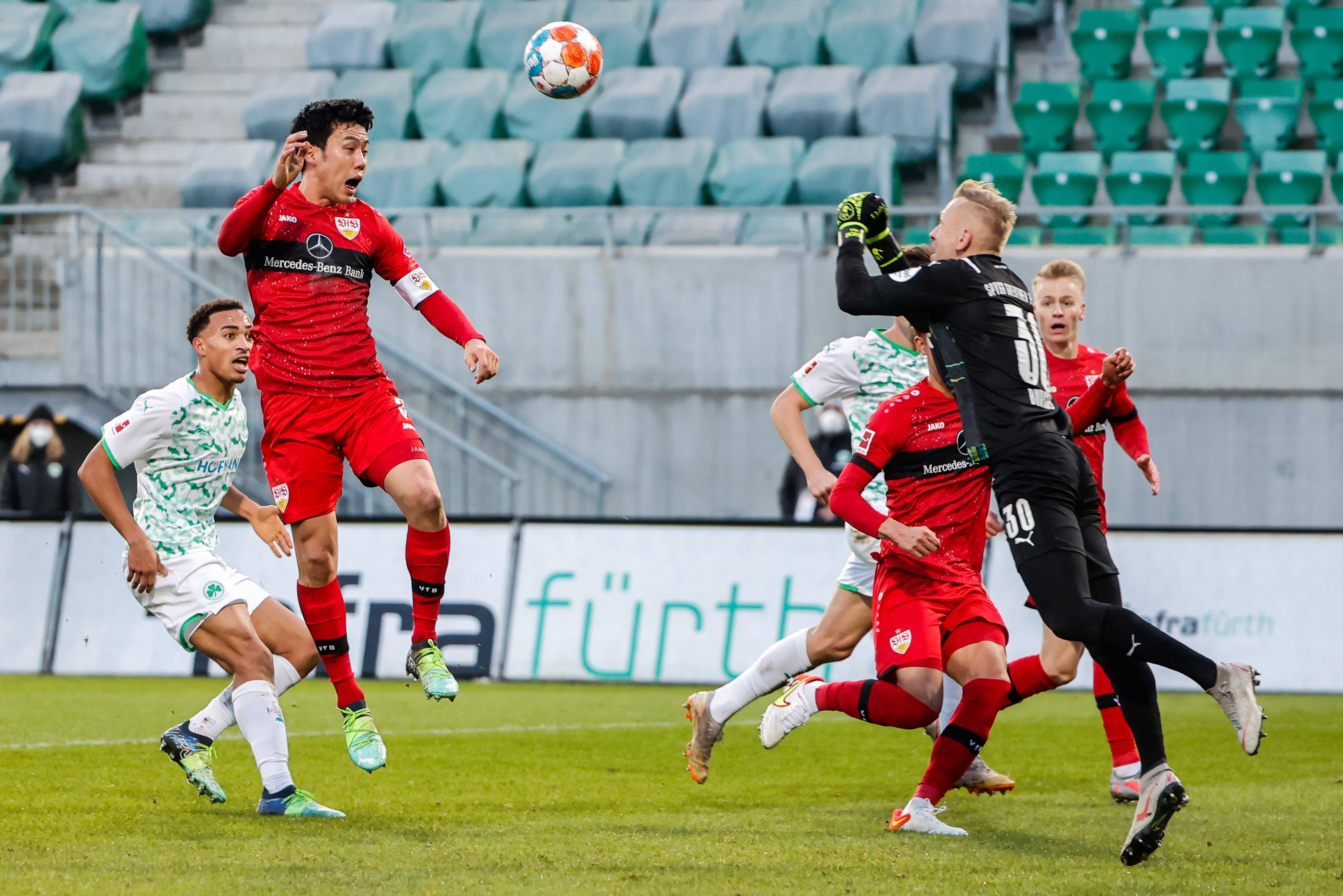 IM体育-多特蒙德客场挑战弗赖堡，球迷期待进球盛宴的简单介绍