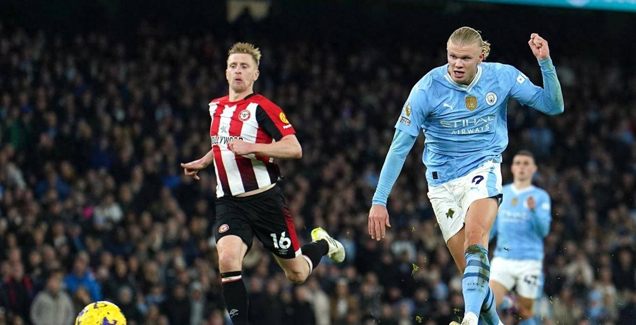 IM体育在线注册-关于曼城队员灵活作战，取得关键胜利的信息