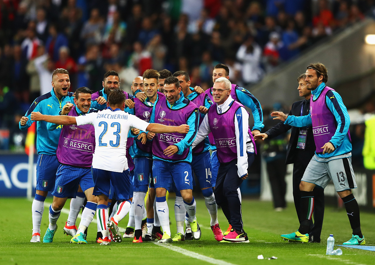 IM体育官网入口-法国联赛局势白热化，各队拼尽全力