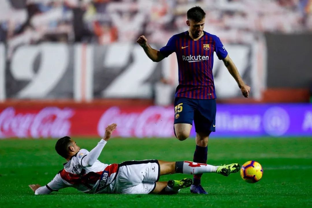 IM体育动画直播通道-巴萨客场险胜，晋级次轮淘汰赛