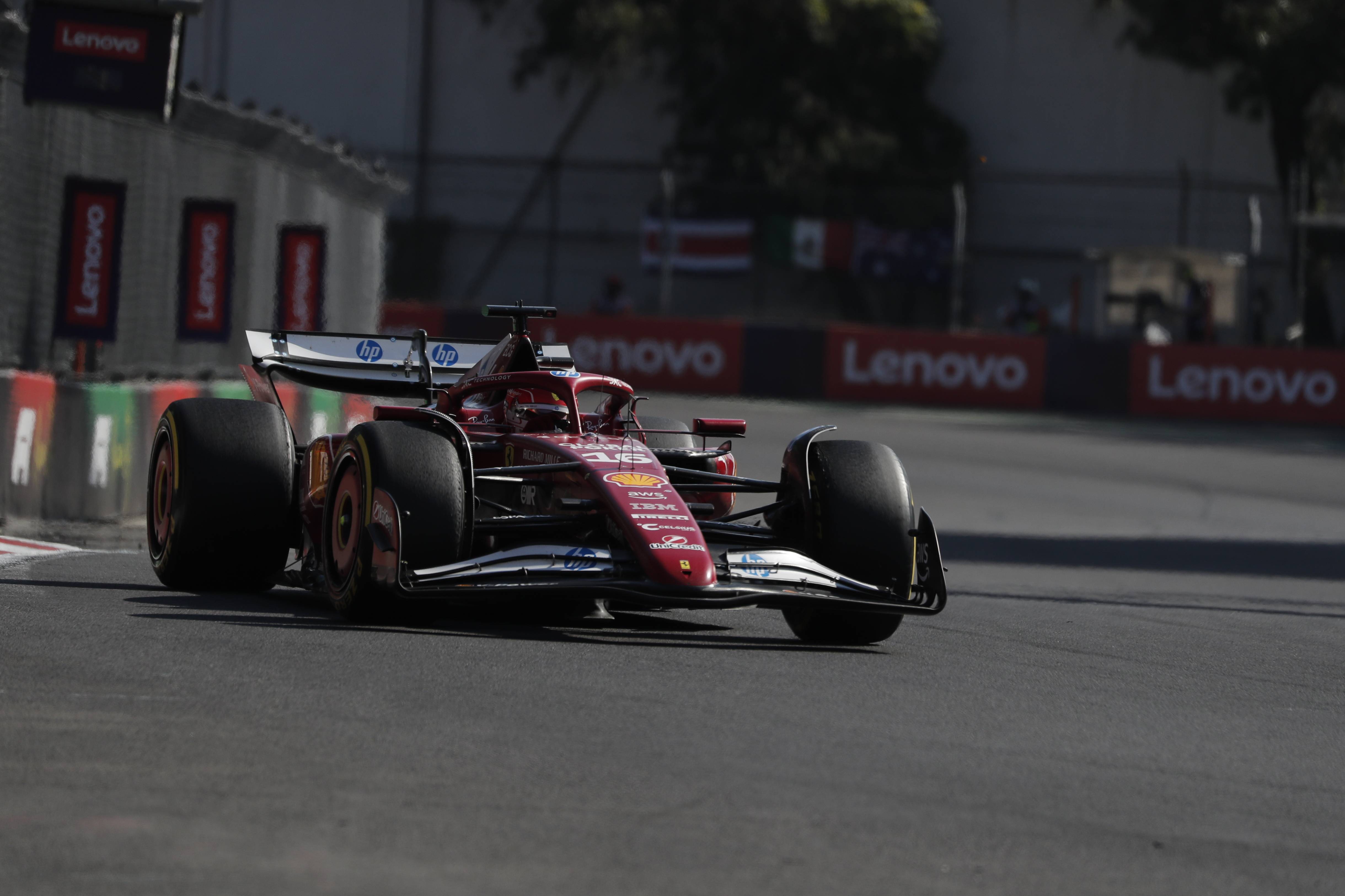 IM体育官方网站-雷诺车队力克红牛车队，汉密尔顿扛起全队的简单介绍