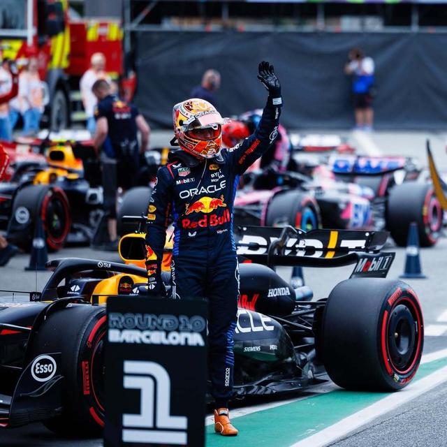 IM体育app-威廉姆斯鏖战阿斯顿马丁，维斯塔潘状态火热的简单介绍