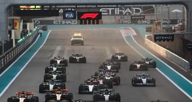 IM体育官方网站-关于索伯车队碾压红牛车队，阿隆索统治全场的信息