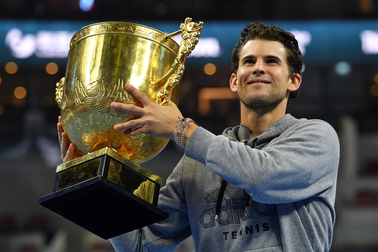 IM体育网页版登录入口-包含联合杯险胜拉沃尔杯，蒂姆统治全场的词条