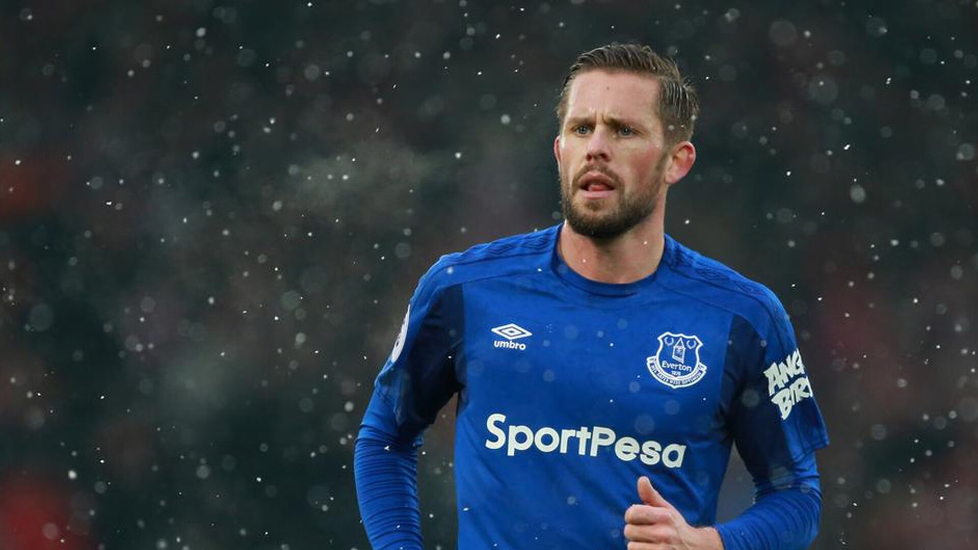 IM体育赛事直播入口-金玟哉点燃欧冠淘汰赛之夜，亚洲铁闸的封神一战